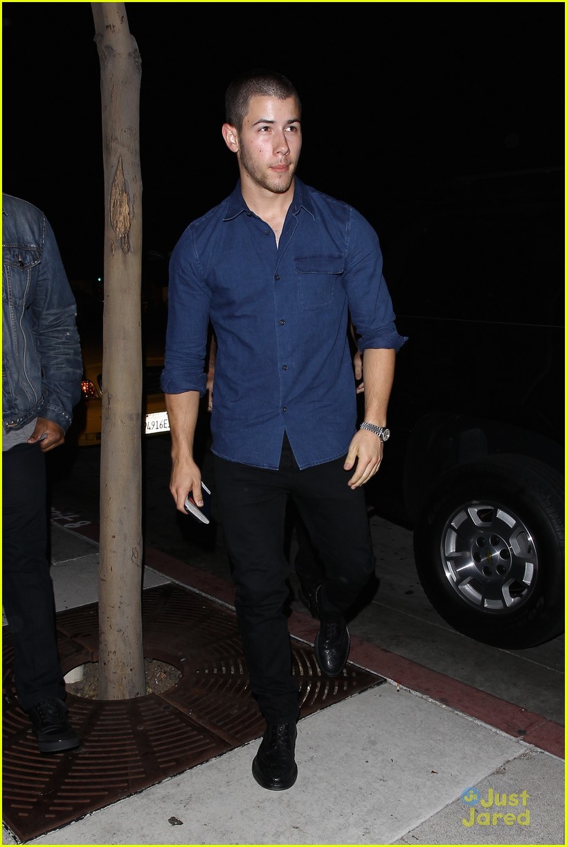 nick jonas reach out gay fans bootsy bellows 17