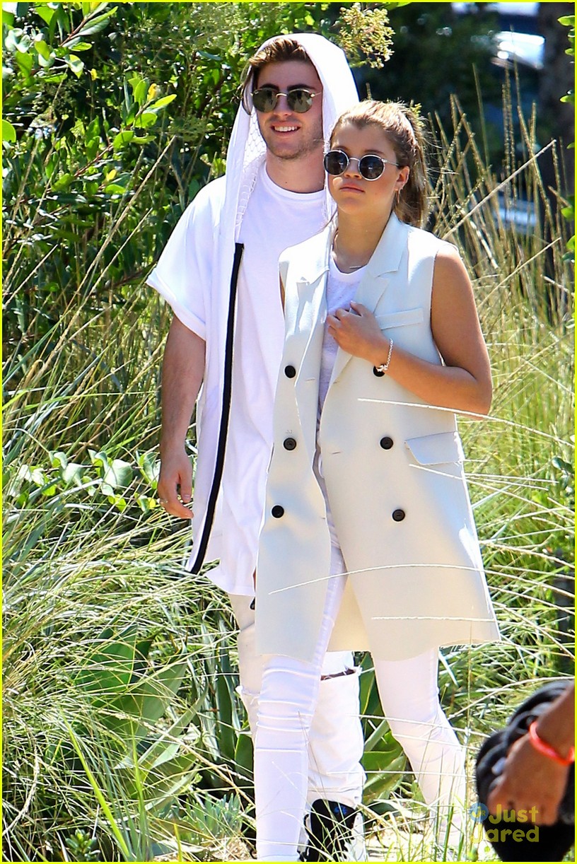 sofia richie status cover preview jake andrews all white 4th july 02
