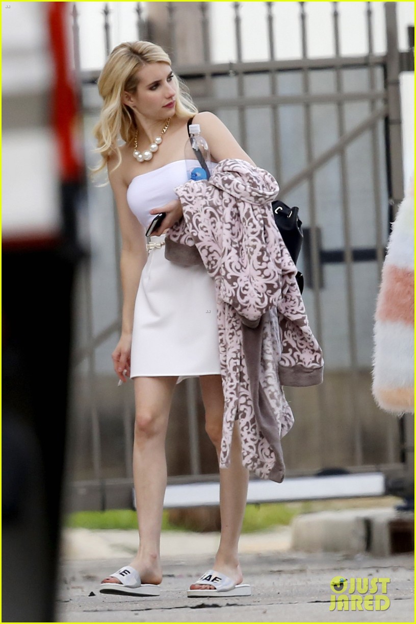 emma roberts hits new orleans for top secret project 01