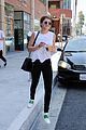 sofia richie two pals get froyo to go 03