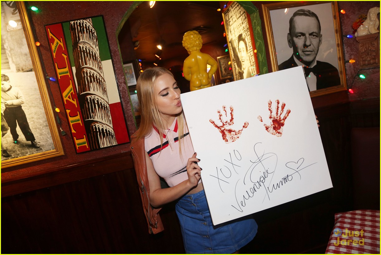 veronica dunne planet hollywood nyc meet greet 48