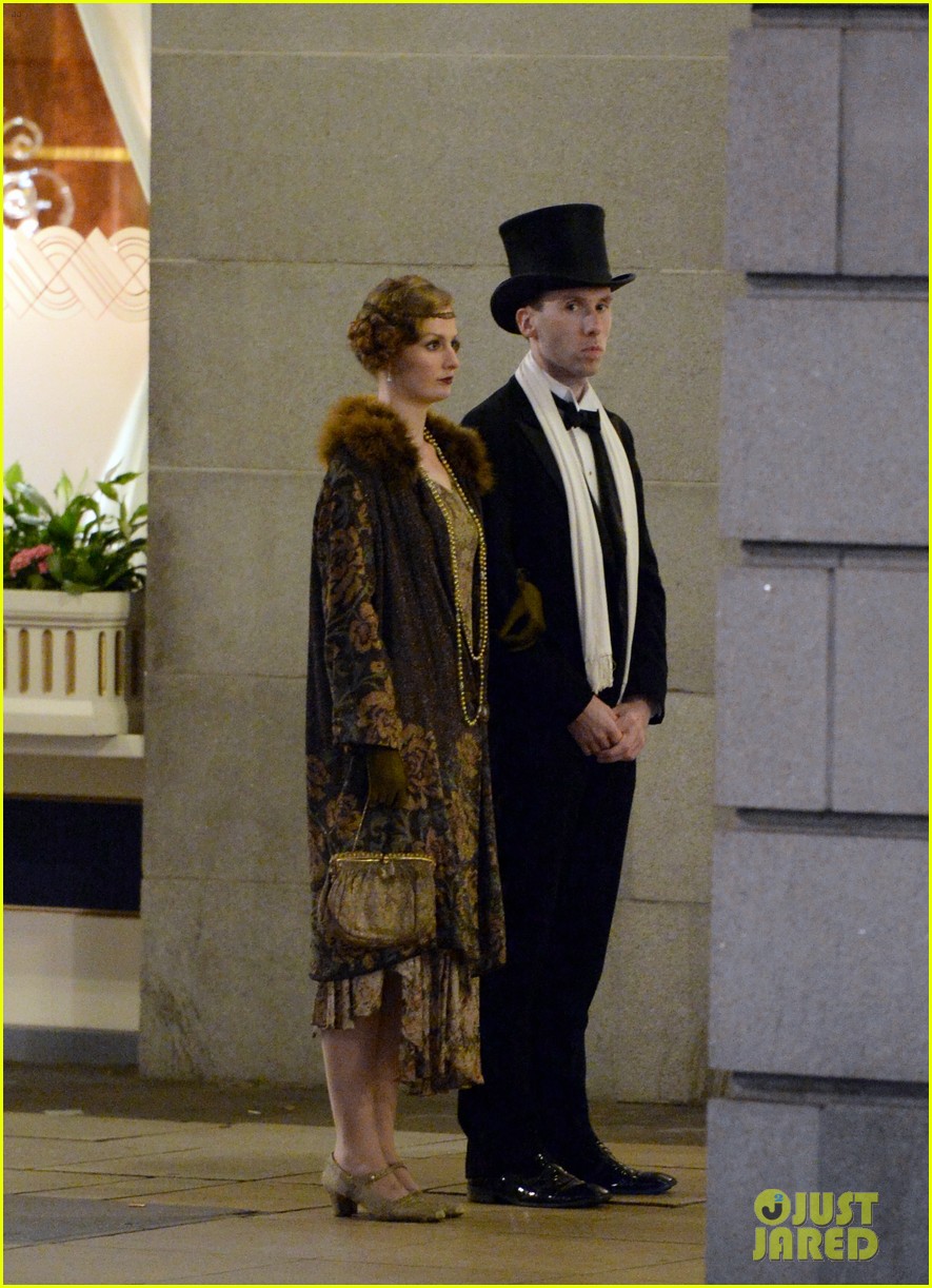 downton abbey cast get dressed up for wrap party 09