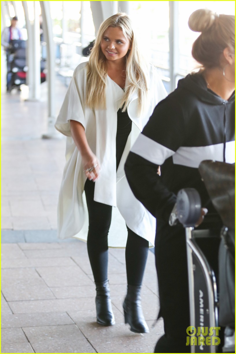alli simpson type boys shes looking for sydney 07