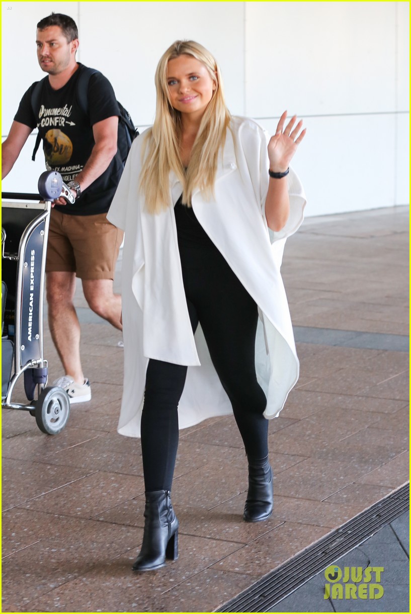 alli simpson type boys shes looking for sydney 11