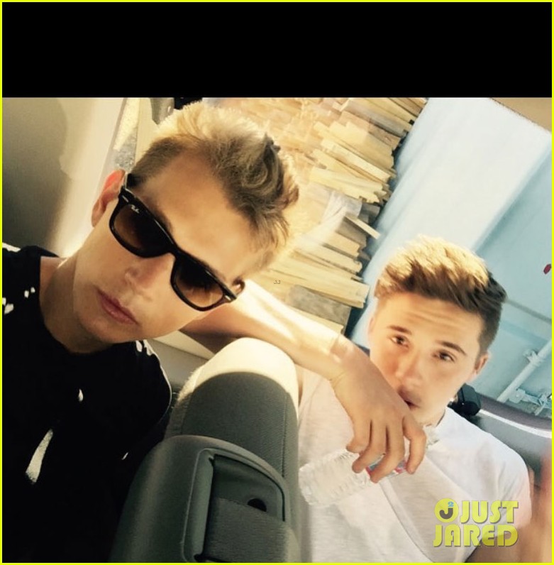 brooklyn beckham soulcycle the vamps 05