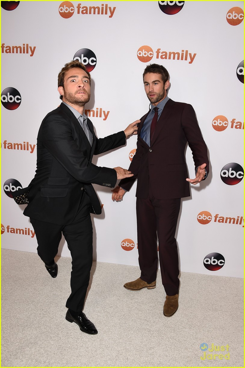 chace crawford ed westwick abc tca party 03