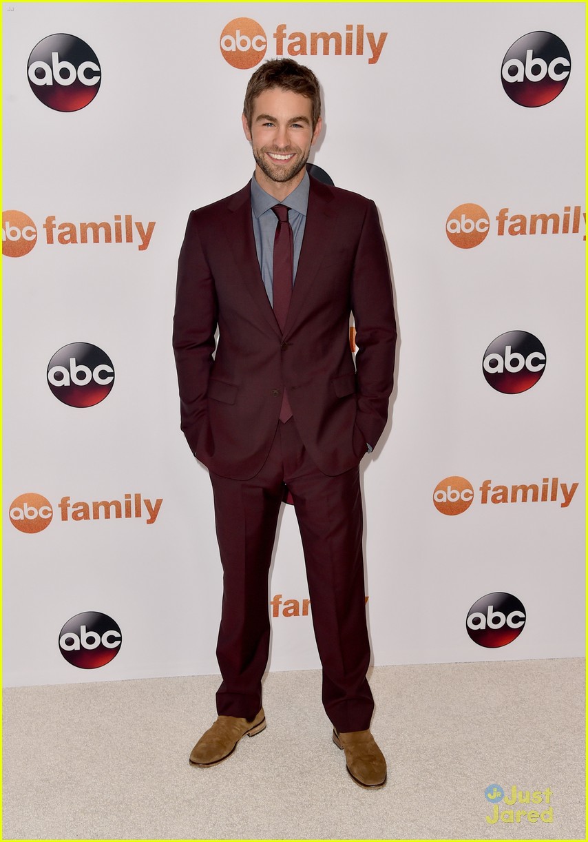 chace crawford ed westwick abc tca party 15