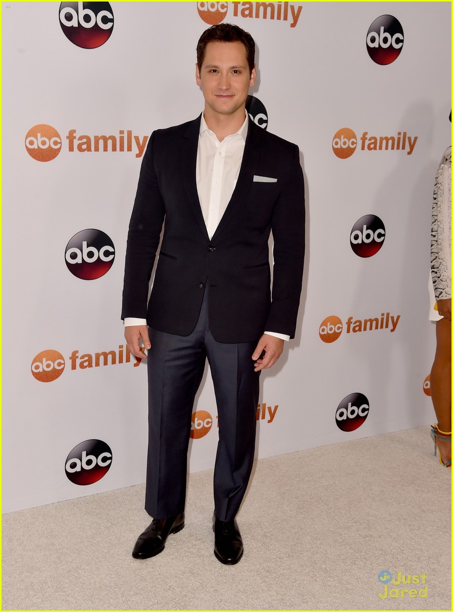chace crawford ed westwick abc tca party 27