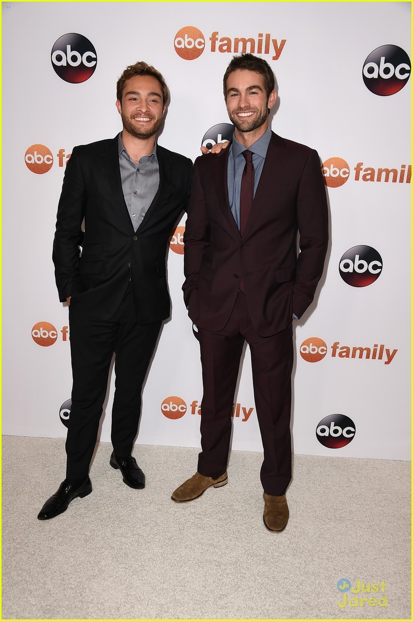 chace crawford ed westwick abc tca party 35