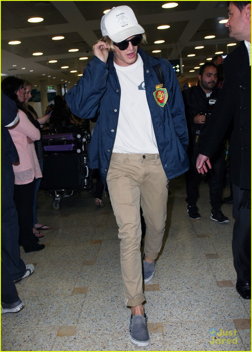cody simpson psyched to be home australia 06