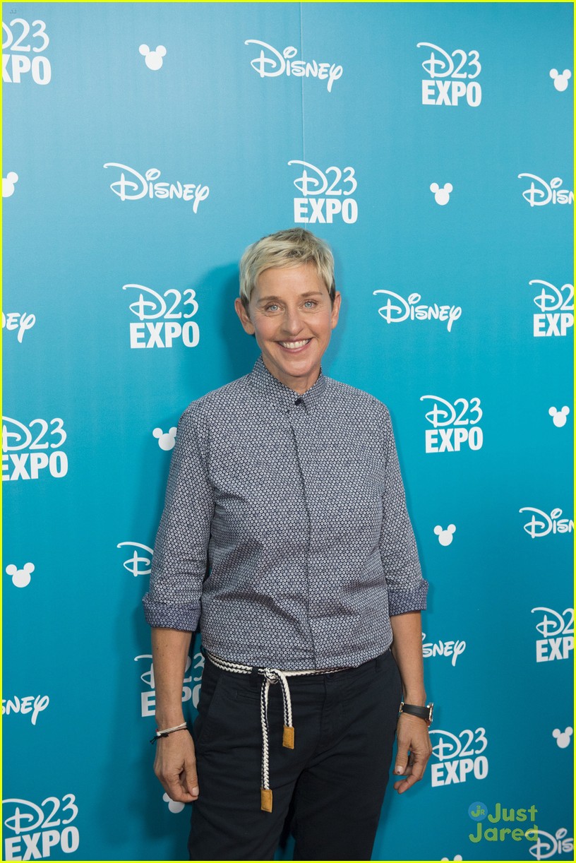 finding dory plot cast first pic d23 expo 03