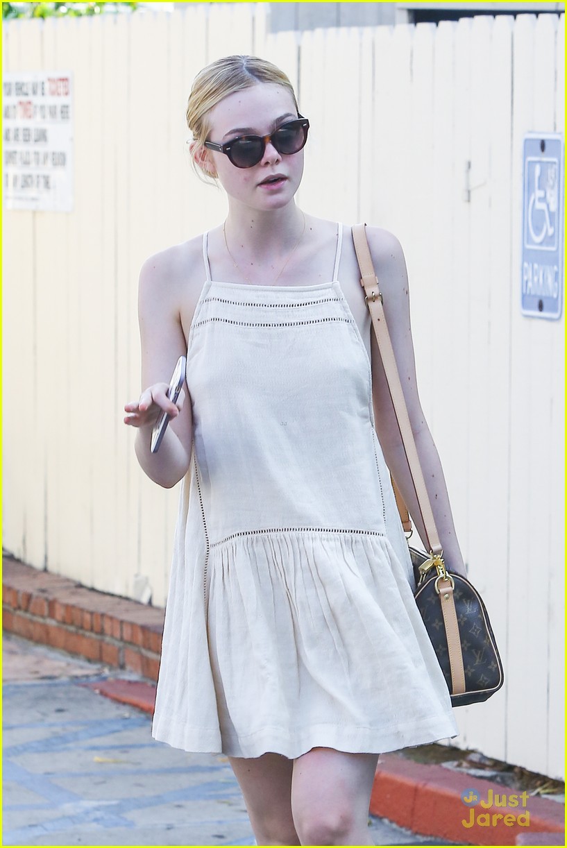 elle fanning lunch dakota hair appointment separate outings 09