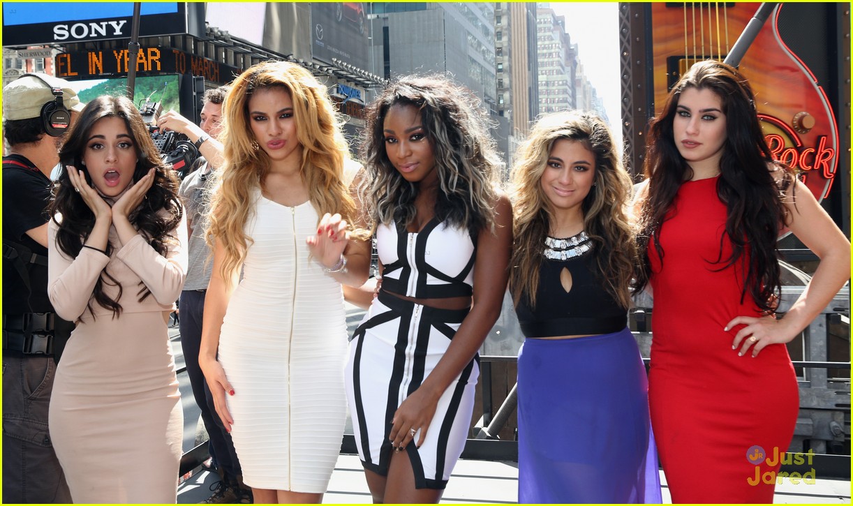 fifth harmony monster video premiere times square 06