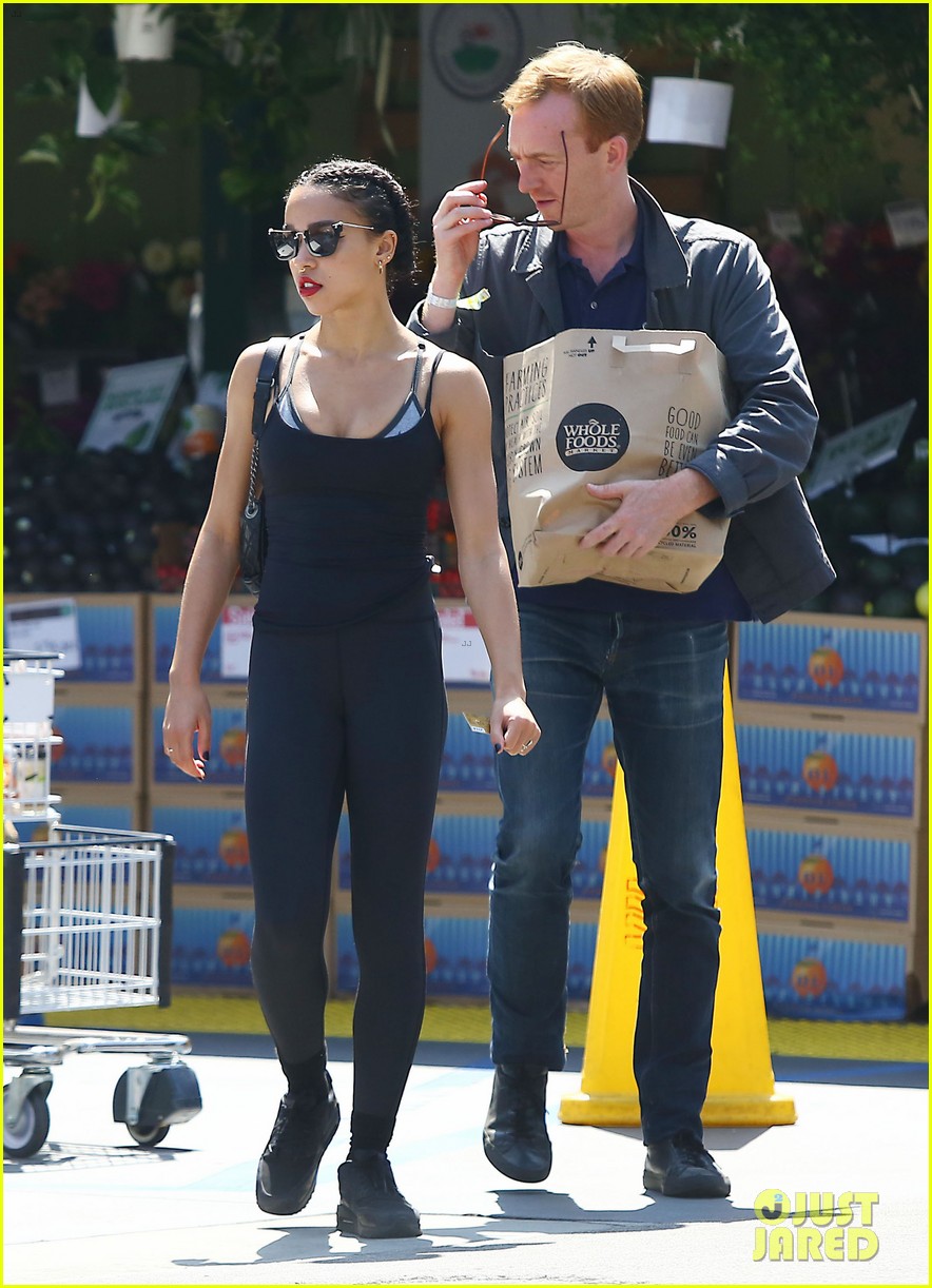 fka twigs whole foods grocery shopping 17