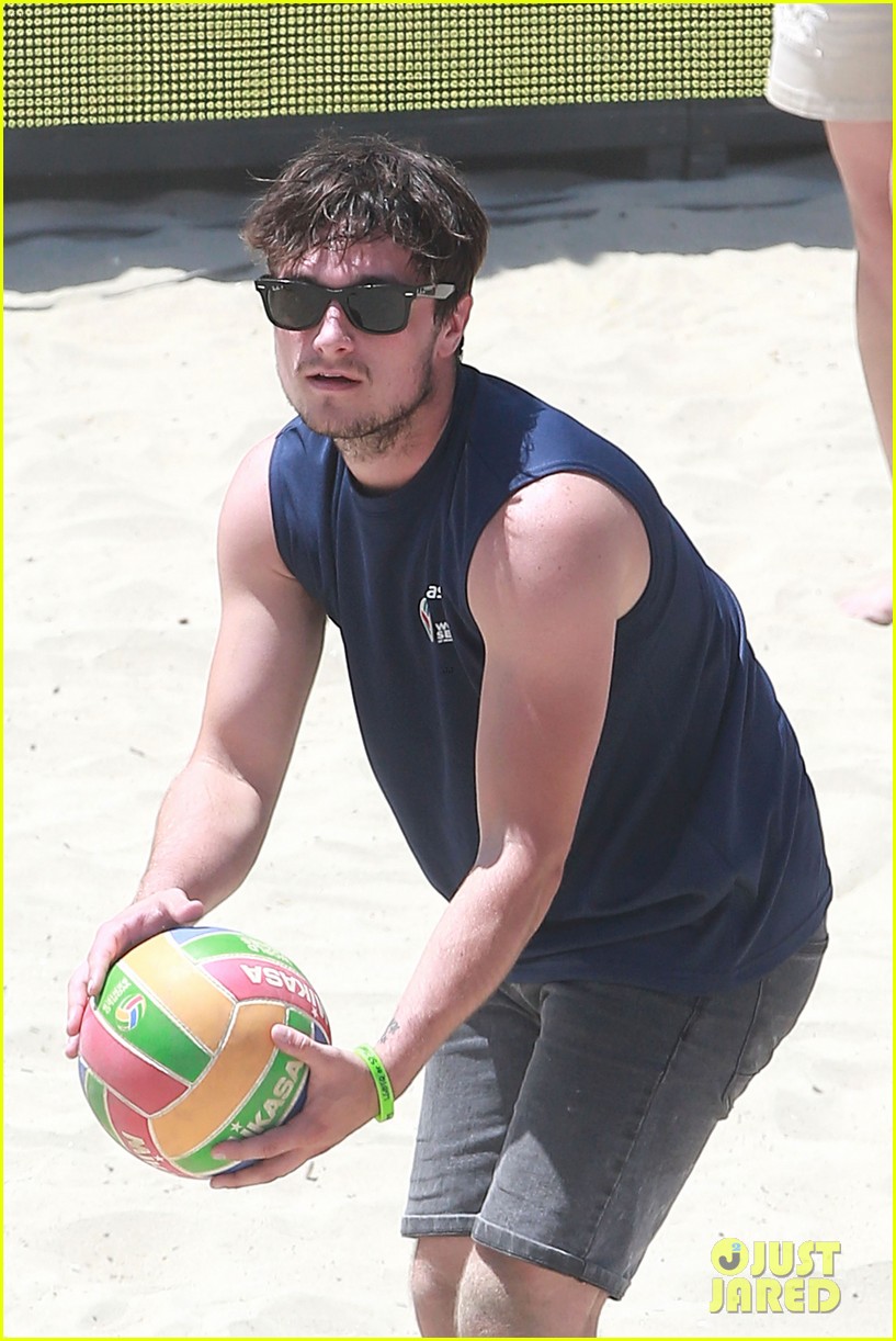 josh hutcherson shows off his skills at celebrity charity volleyball match 09