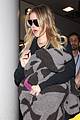 khloe kardashian kendall jenner fly home after quick mexico trip 09