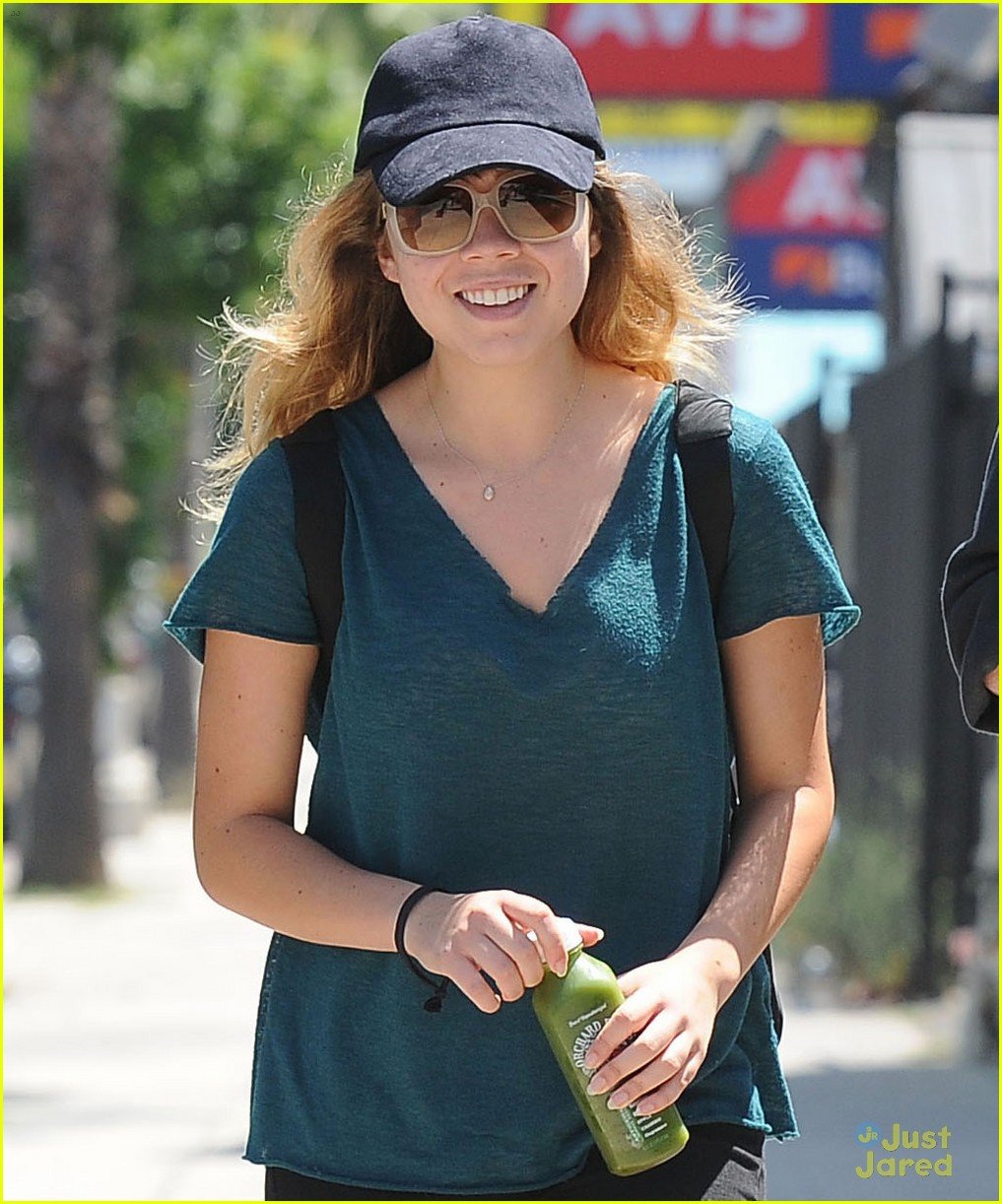 jennette mccurdy jesse carere hang out 03