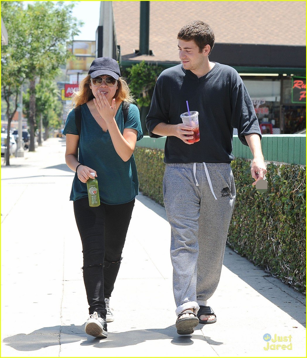 jennette mccurdy jesse carere hang out 05