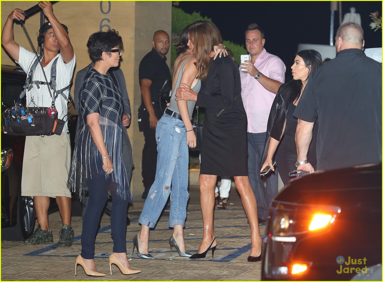 kendall jenner goes casual chic for kylies 18th birthday dinner 47