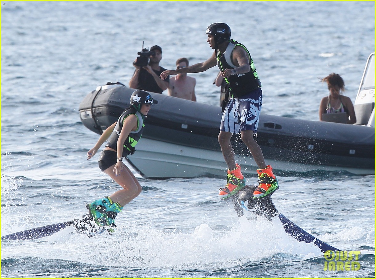 kylie jenner tyga hold hands flyboarding 26