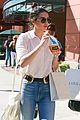 kylie jenner red fan pic kendall gigi hadid froyo 03