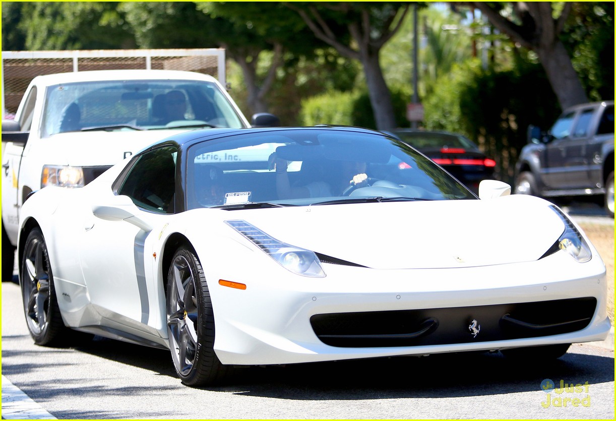 kylie jenner takes tyga for a spin in her new ferrari 02