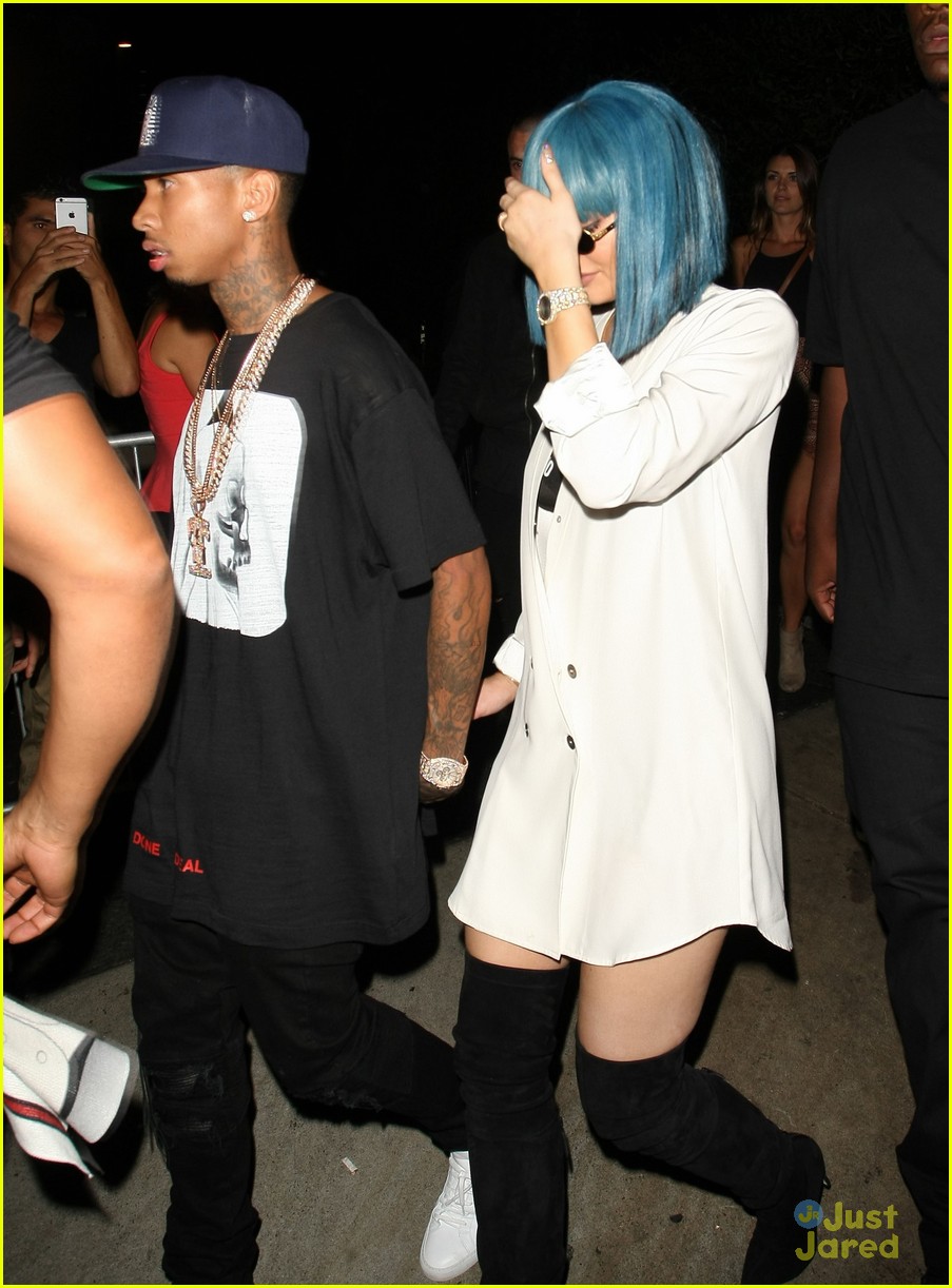 kylie jenner tyga step out after getting a water citation 05