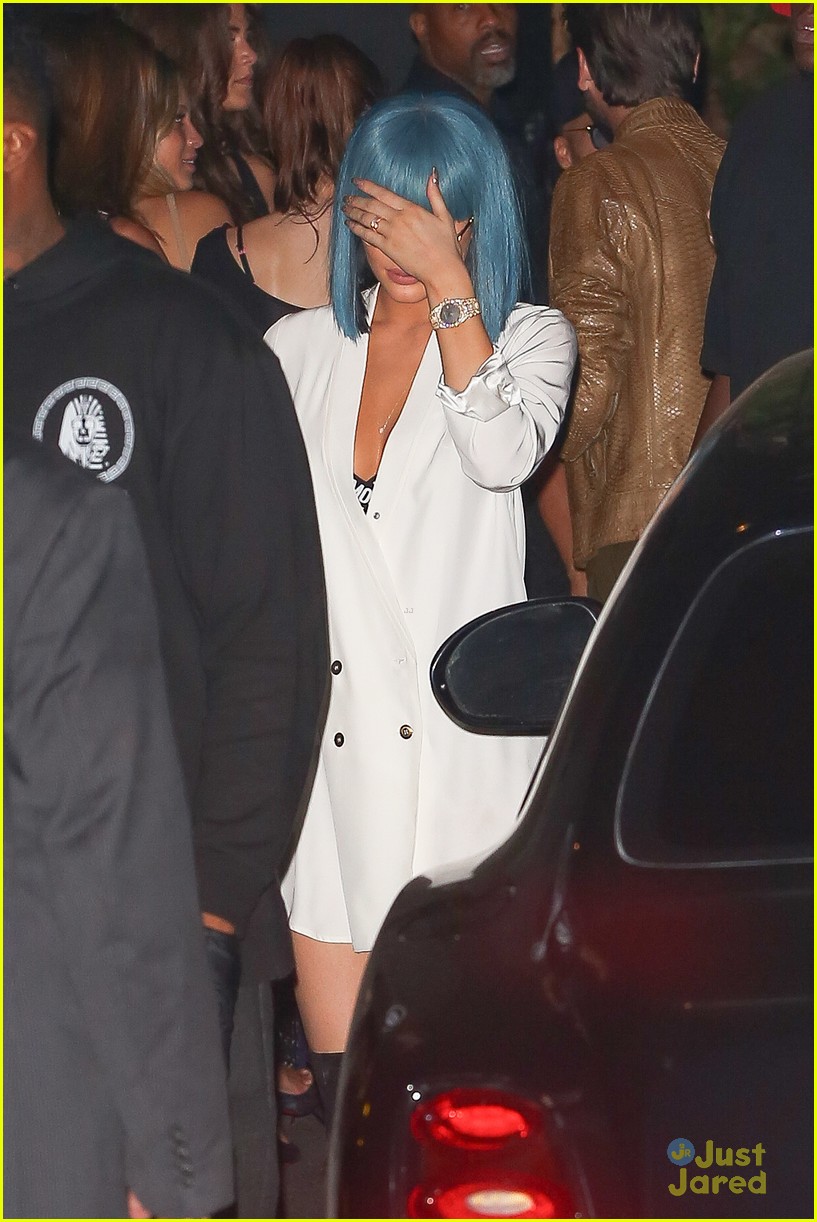 kylie jenner tyga step out after getting a water citation 14