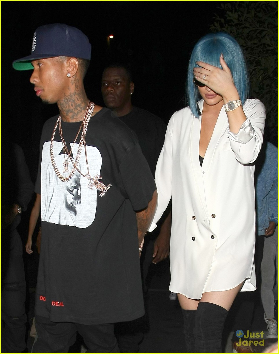 kylie jenner tyga step out after getting a water citation 26