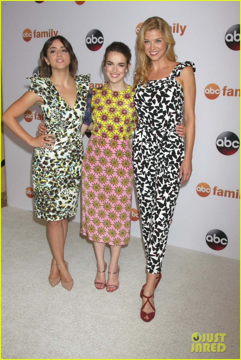 adrianne palicki agents of s h i e l d ladies get dolled up for abc tca party 10