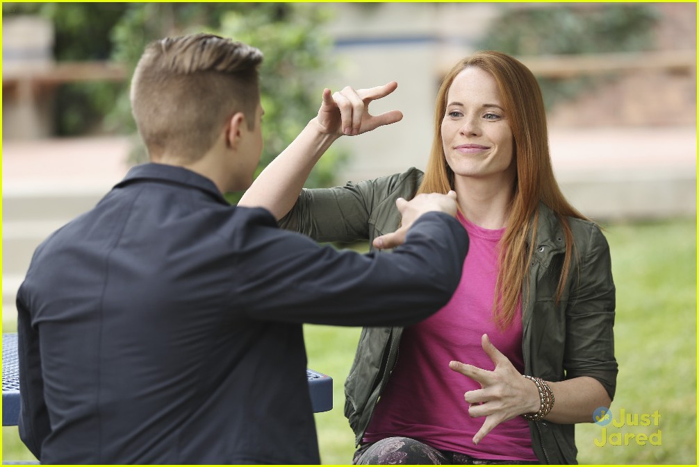 switched at birth girl like you stills 05