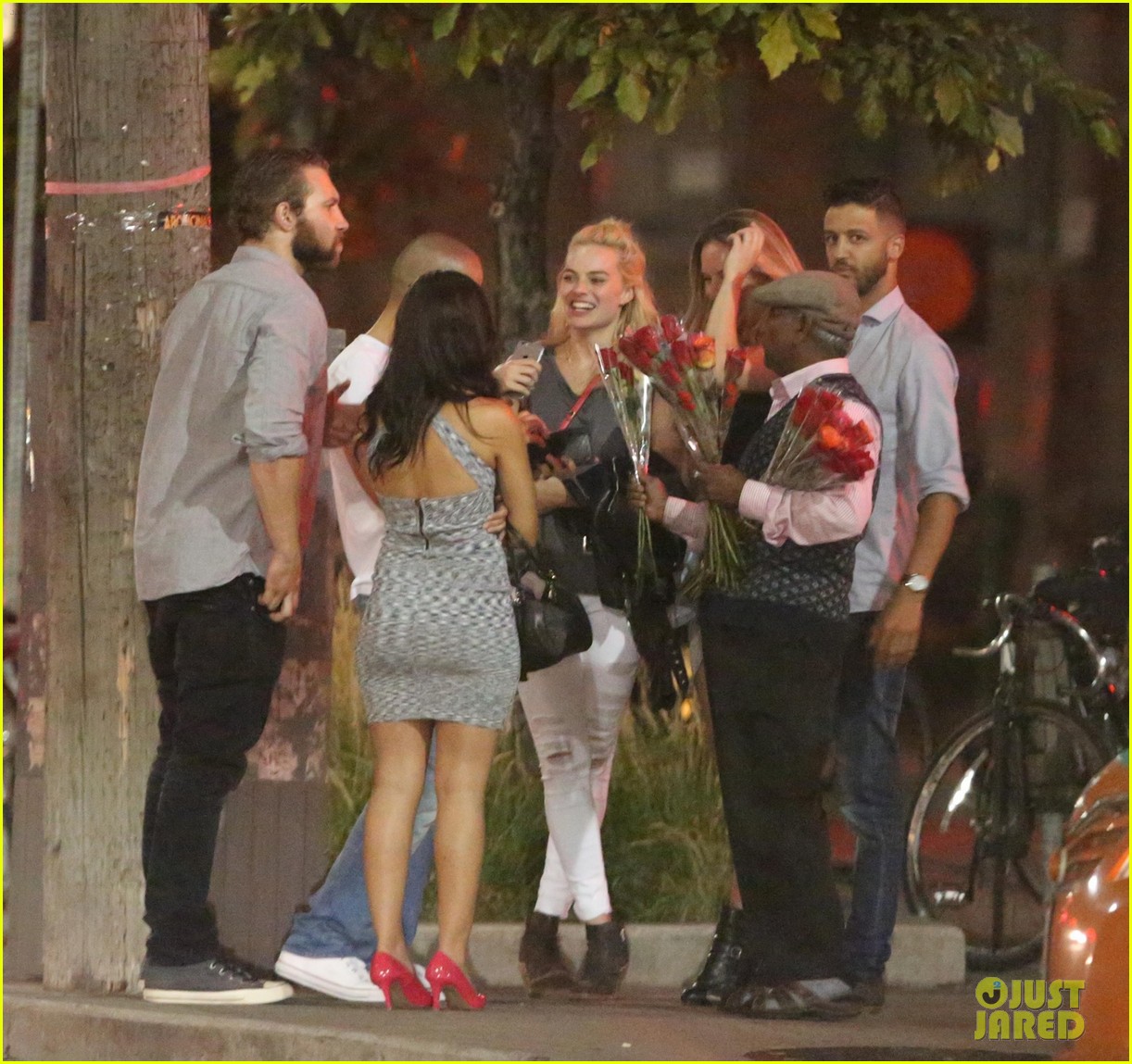 suicide squad cast celebrates at wrap party in toronto 05