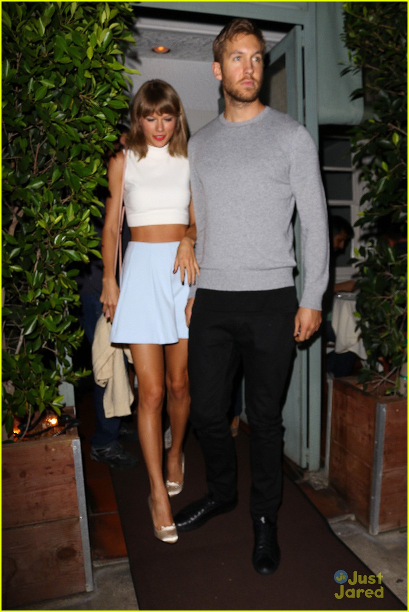 taylor swift calvin harris hold hands for date night dinner 44
