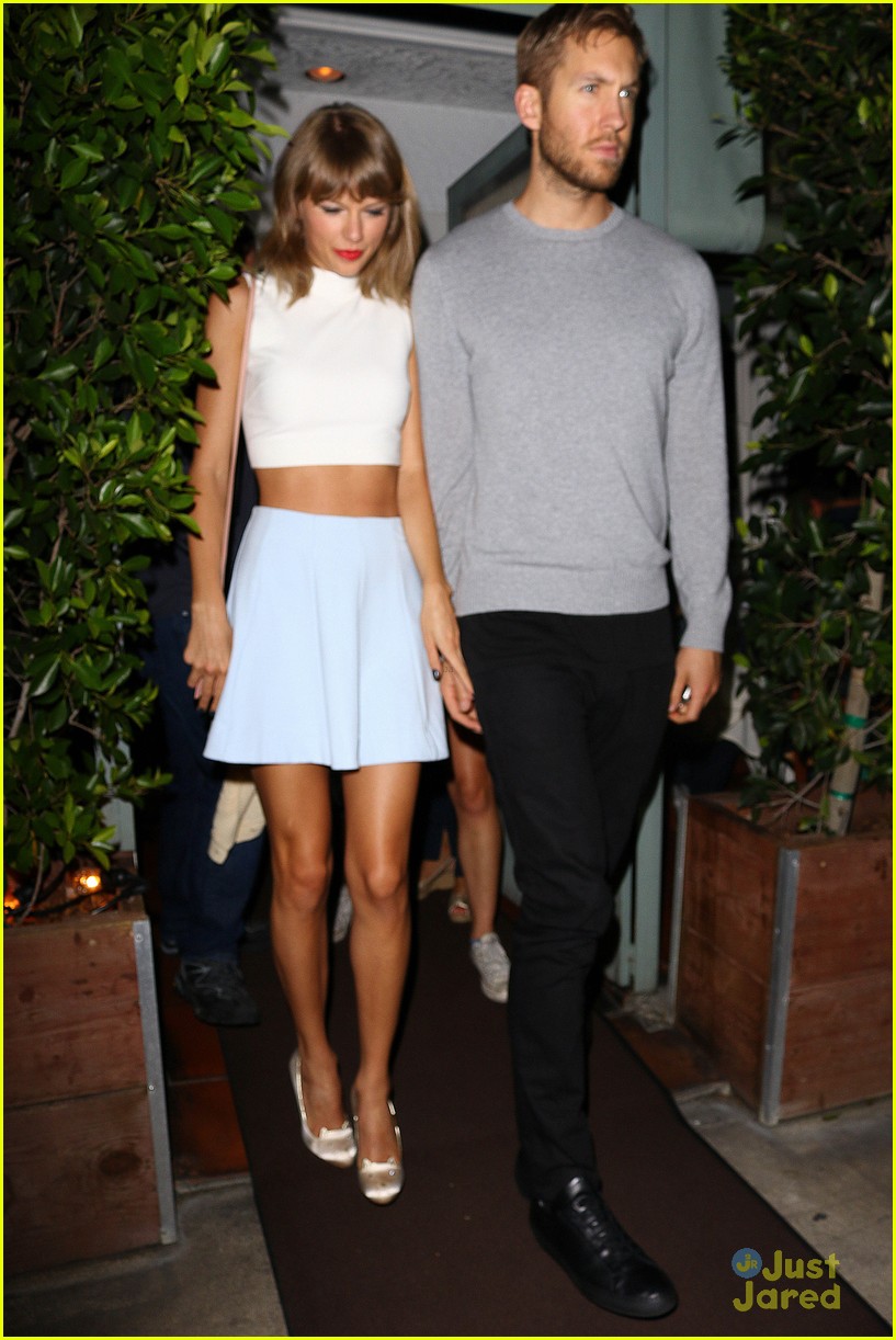 taylor swift calvin harris hold hands for date night dinner 45
