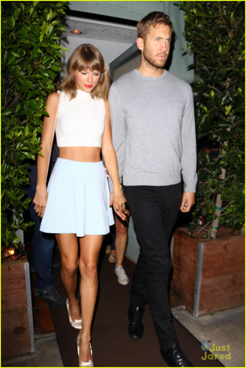taylor swift calvin harris hold hands for date night dinner 46