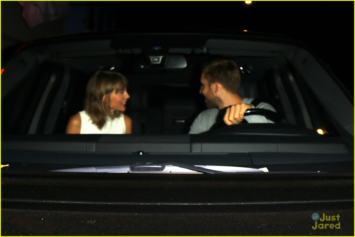 taylor swift calvin harris hold hands for date night dinner 58