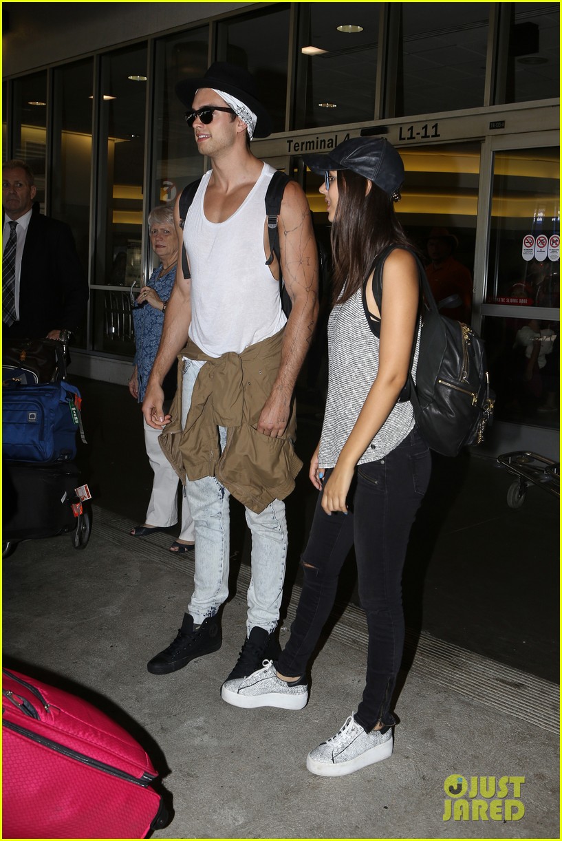 victoria justice pierson fode lax arrival from hawaii 33