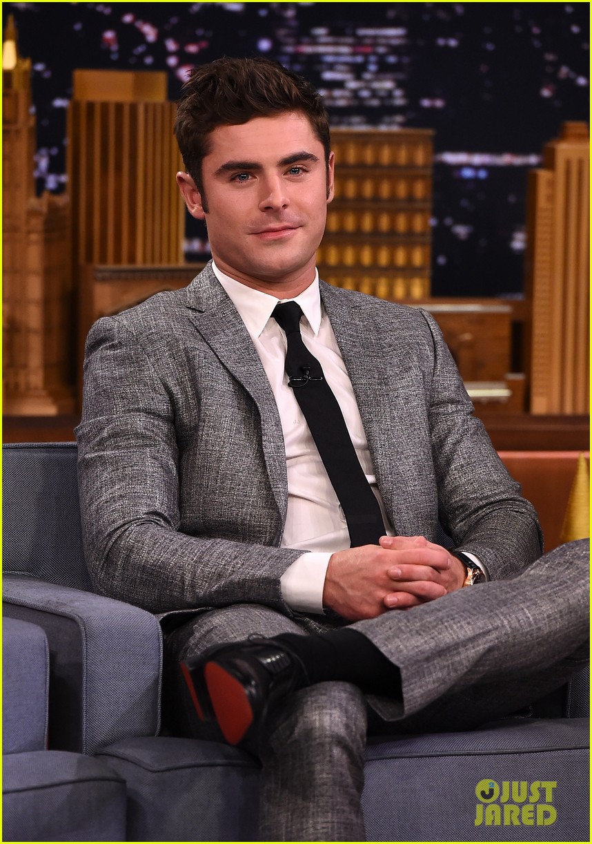 zac efron tonight show appearance 04
