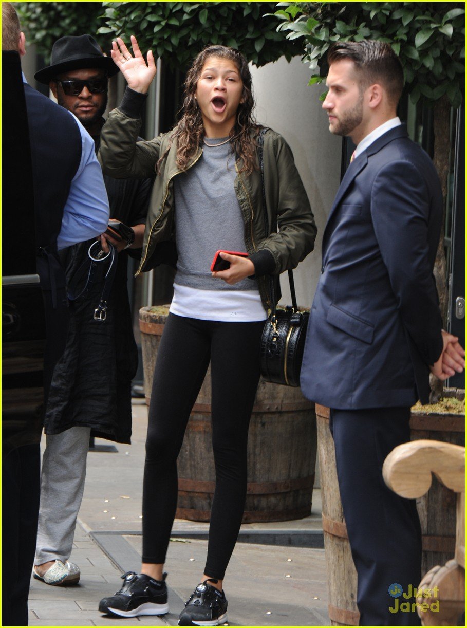 Zendaya Doesn't Like To Copy Anyone's Style | Photo 850042 - Photo