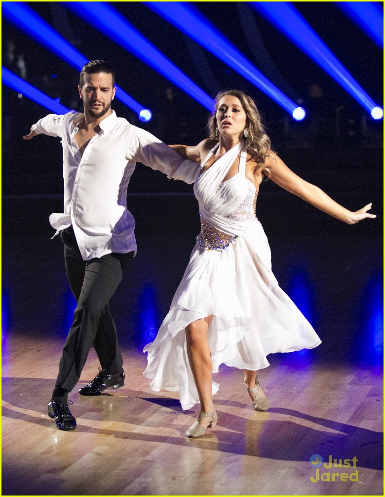 Alexa PenaVega Was Praying For Supernatural Powers For DWTS Week 2