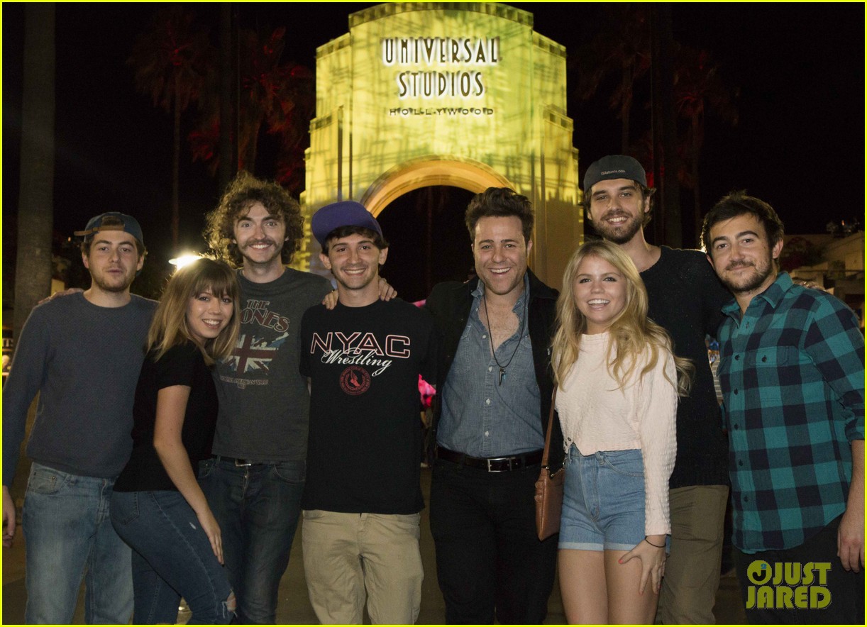 ashley tisdale christopher french halloween horror nights 05