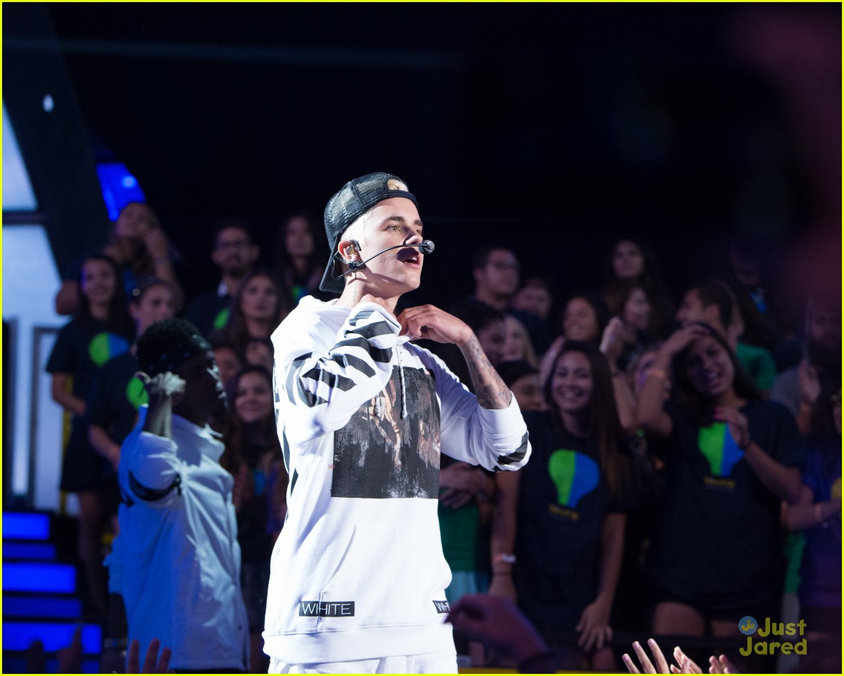 justin bieber think up performance watch here 25