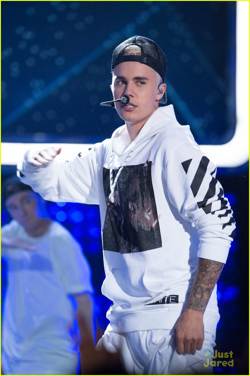 justin bieber think up performance watch here 27