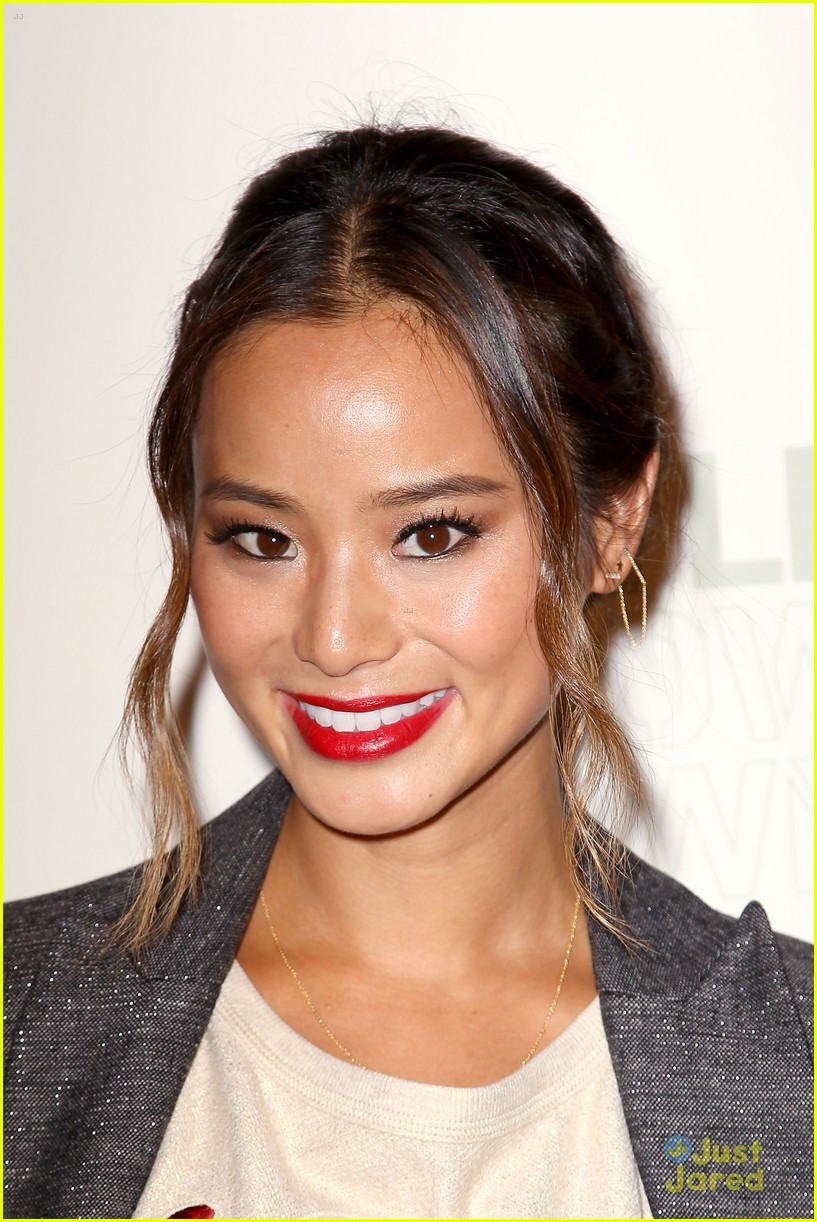 jamie chung nfl style nyc event  12