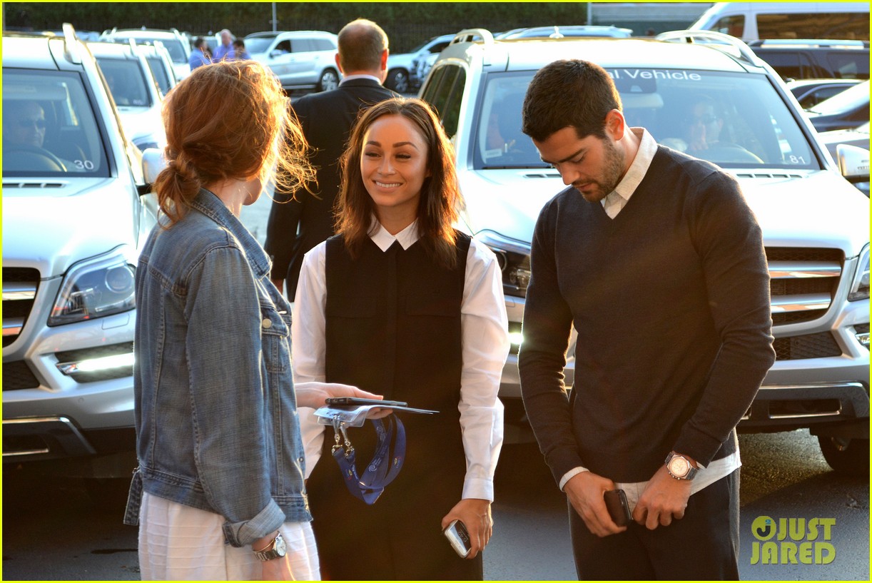 olivia cooke christopher abbott buddy up at the u s open 09