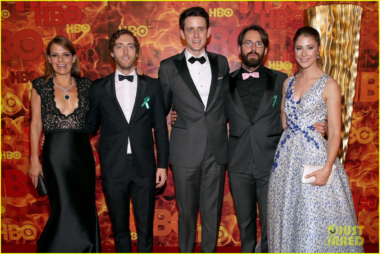 amanda crew joins her silicon valley boys at hbos emmys after party 01