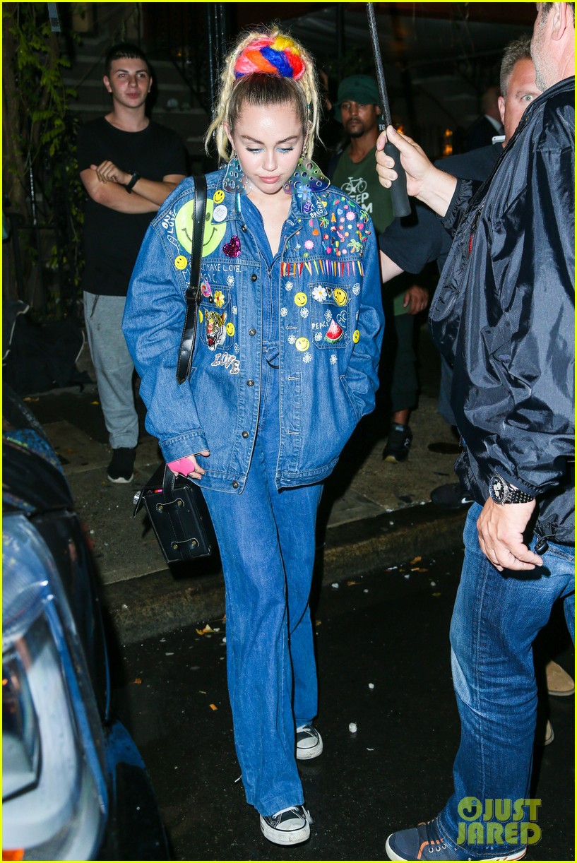 miley cyrus does double denim after snl rehearsal 25