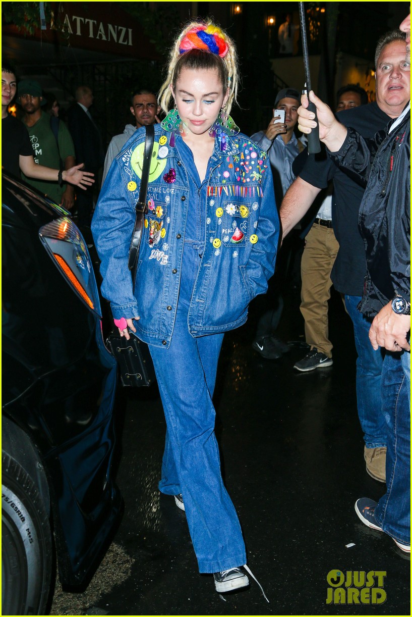 miley cyrus does double denim after snl rehearsal 28