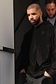 drake supports serena williams at her nyfw show 40