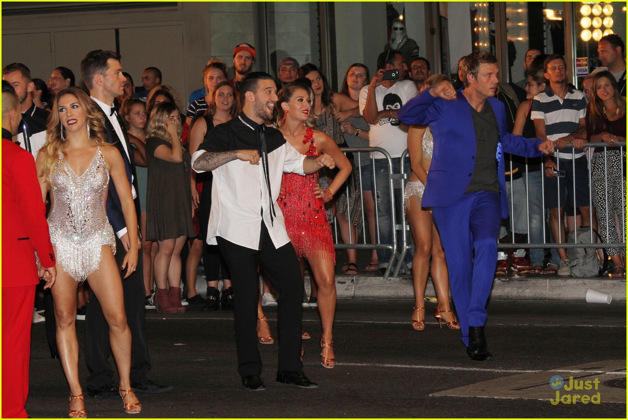 dwts flash mob pics opening number filming 21
